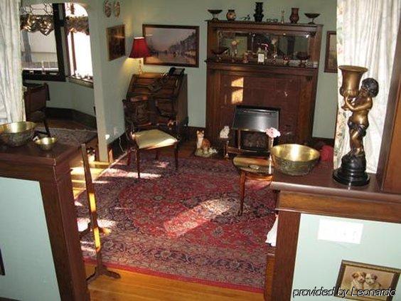 Calgary Westways Guest House Ruang foto
