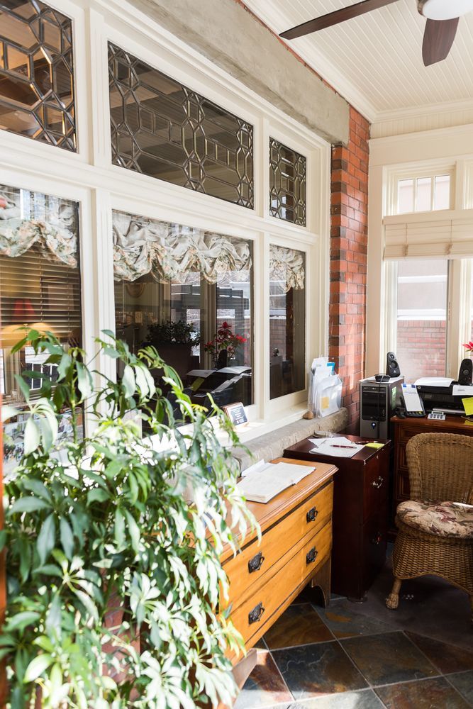 Calgary Westways Guest House Bagian luar foto